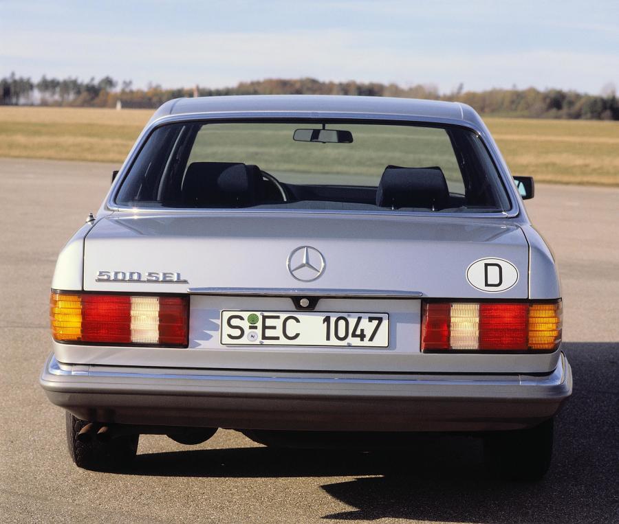  Mercedes-Benz 500 SEL (W126) 1980 года  (фото 3 из 8)